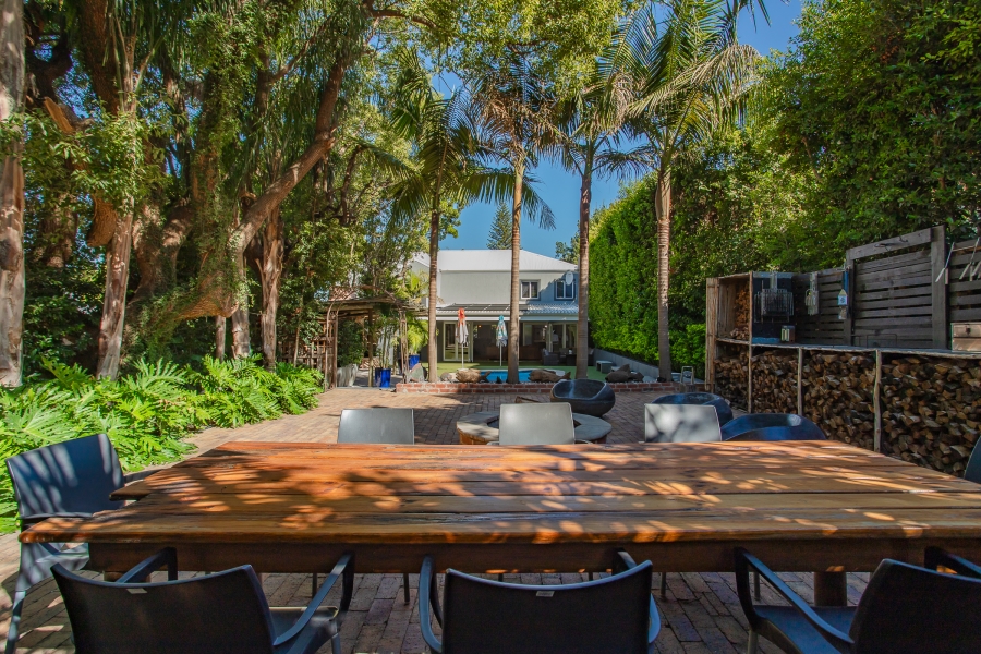 4 Bedroom Property for Sale in Buitenverwagting Western Cape